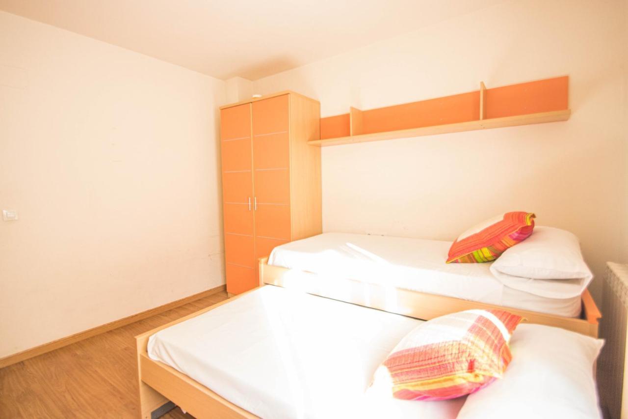 Serrallo Apartment Huétor Vega Екстериор снимка