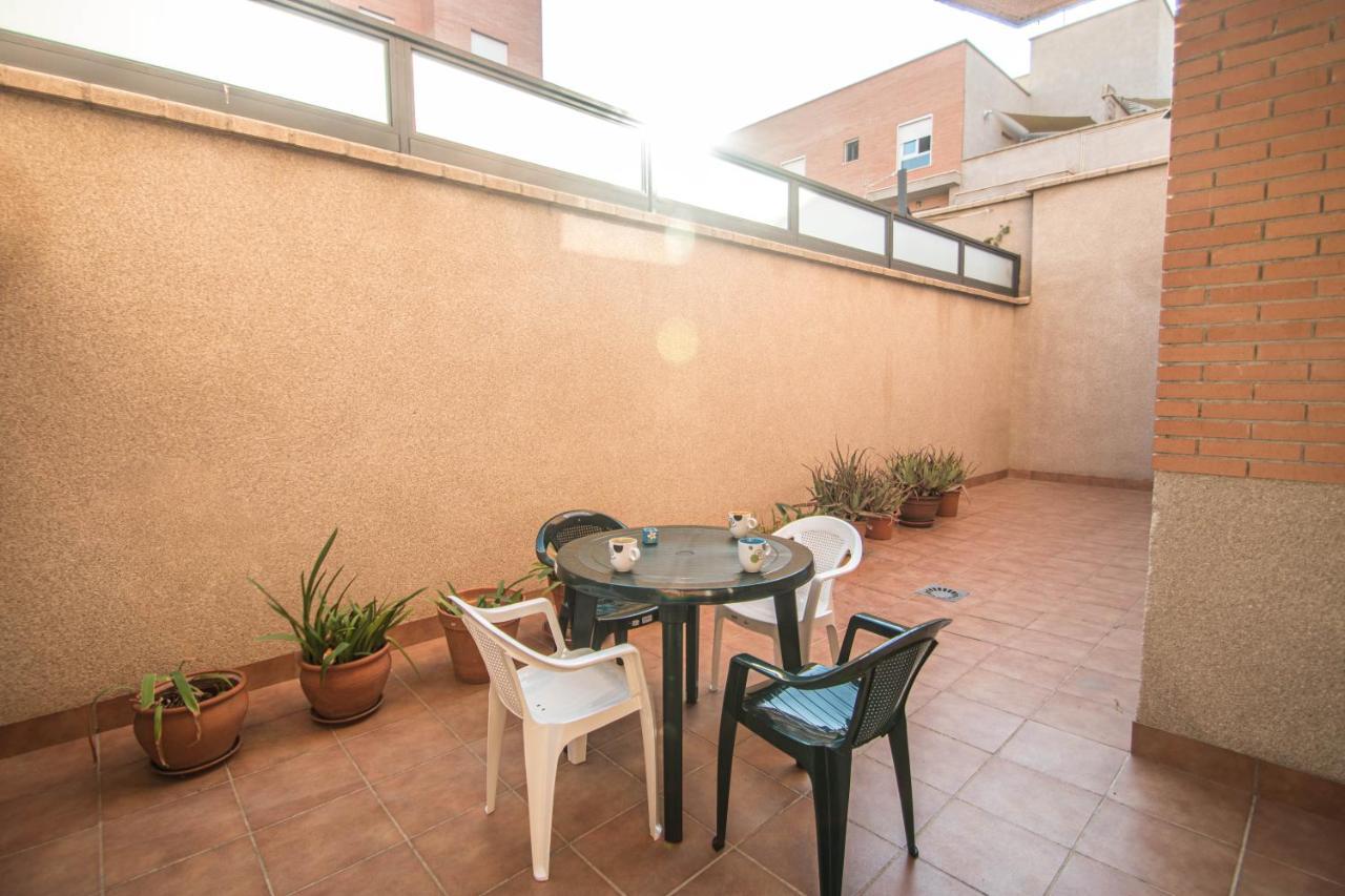 Serrallo Apartment Huétor Vega Екстериор снимка