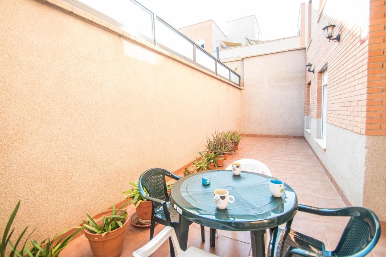 Serrallo Apartment Huétor Vega Екстериор снимка