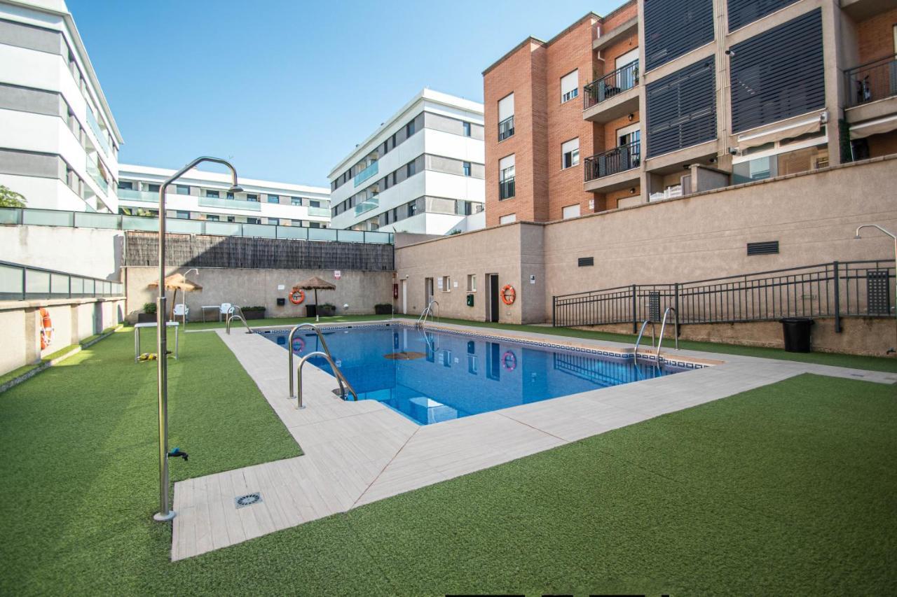 Serrallo Apartment Huétor Vega Екстериор снимка